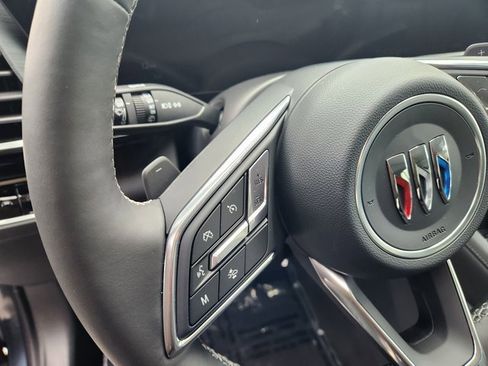 New 2026 Buick Envision Preferred image 17