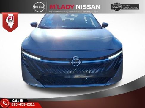 New 2026 Nissan Sentra SR image 2