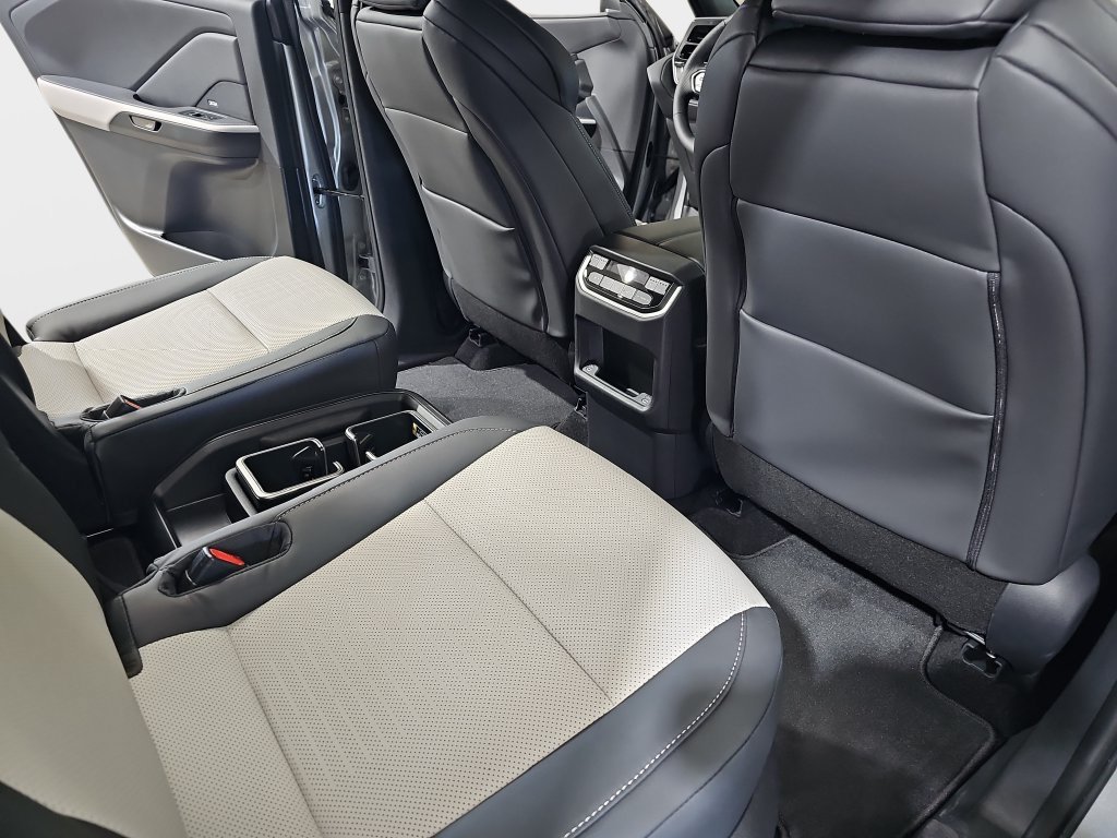 New 2026 Lexus TX 350 AWD image 11