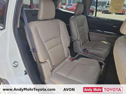 Used 2022 Honda Pilot Elite image 38