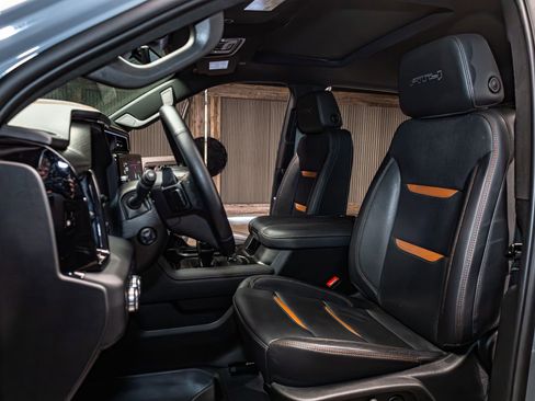 Used 2024 GMC Sierra 1500 AT4 w/ Technology Package image 22