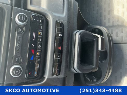 Used 2024 RAM ProMaster 2500 w/ Convenience Group FWD image 25
