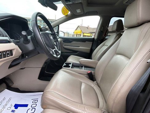 Used 2023 Honda Odyssey Touring image 27