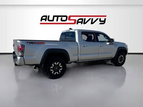 Used 2022 Toyota Tacoma TRD Off-Road w/ Technology Package AWD/4WD image 7