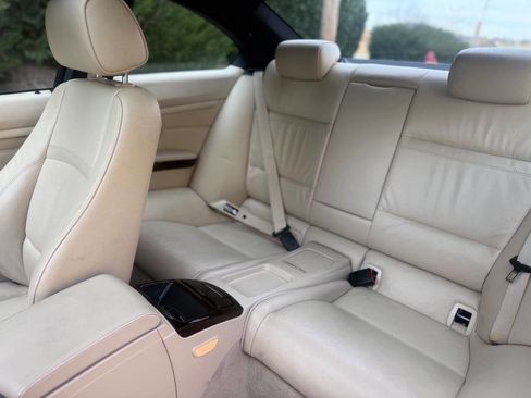 Used 2012 BMW 335i xDrive Coupe image 34