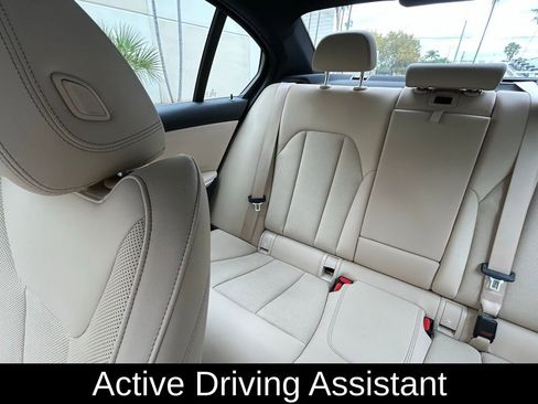 Used 2022 BMW 330i Sedan w/ Driving Assistance Package RWD image 12