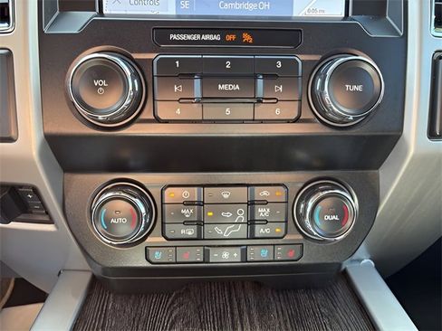 Used 2021 Ford F250 Lariat w/ Lariat Ultimate Package image 16