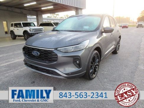 Used 2024 Ford Escape ST-Line Elite w/ Premium Technology Package AWD/4WD image 1