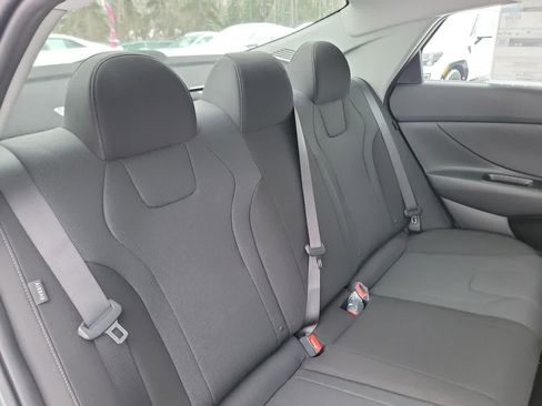 New 2026 Hyundai Elantra SE image 20