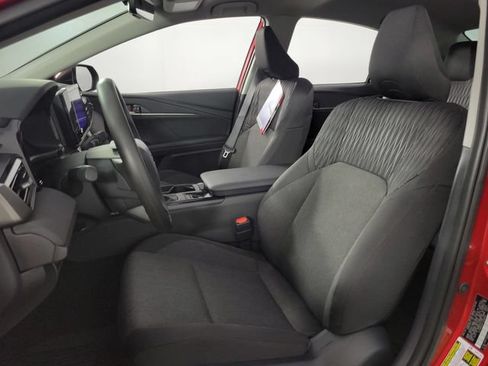 Used 2026 Toyota Camry LE w/ Convenience Package FWD image 14