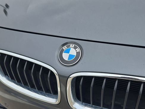 Used 2016 BMW 328i Sedan RWD image 11