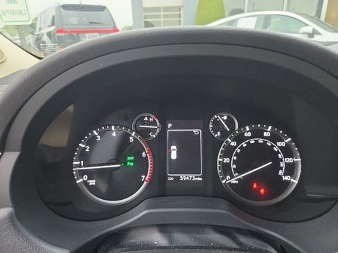 Used 2023 Lexus GX 460 Premium w/ Premium Package AWD/4WD image 6