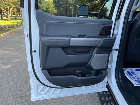 New 2026 Ford F250 Lariat w/ Tremor Off-Road Package image 34