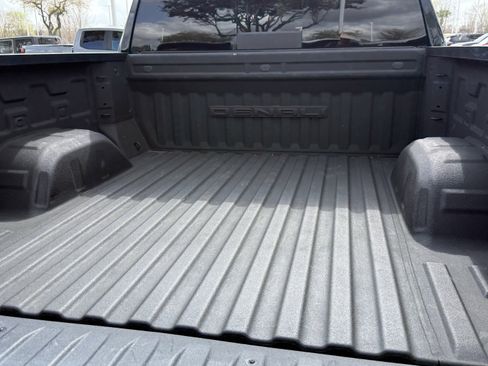 Used 2024 GMC Sierra 1500 Denali w/ Denali Reserve Package image 30