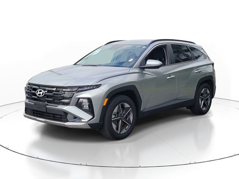 Used 2025 Hyundai Tucson SEL FWD image 5