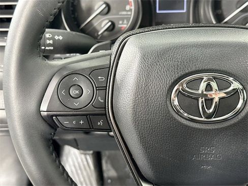 Used 2024 Toyota Camry SE image 21