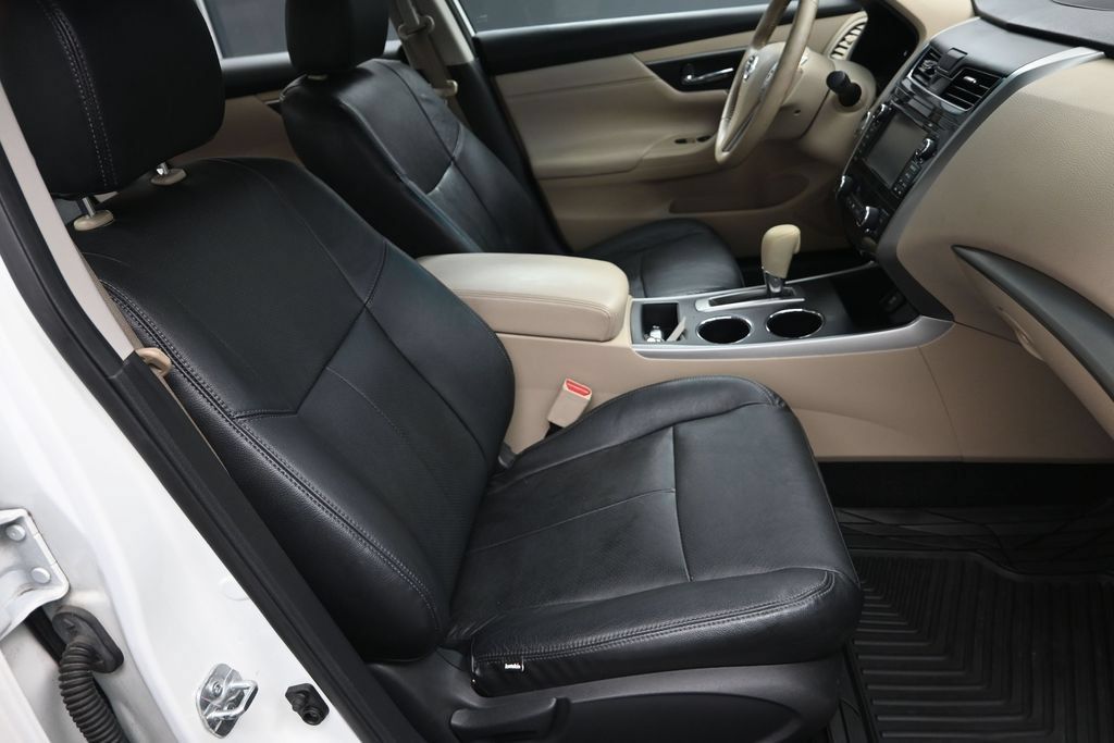Used 2015 Nissan Altima 2.5 SV w/ Convenience Package FWD image 36