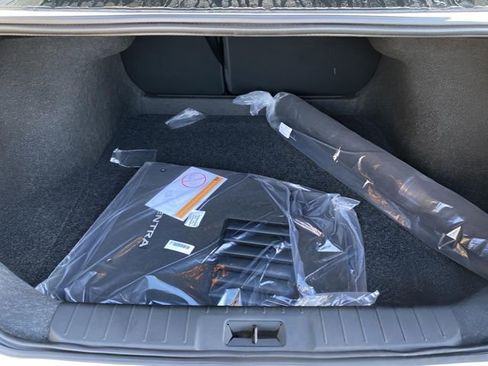 New 2025 Nissan Sentra SR image 14