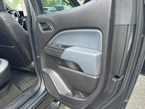 Used 2016 Chevrolet Colorado Z71 image 13