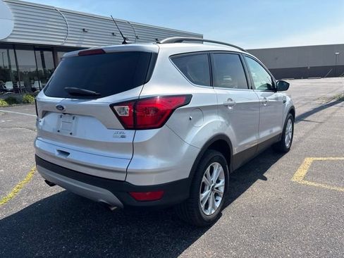 Used 2019 Ford Escape SEL AWD/4WD image 5