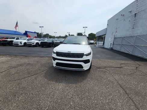 Used 2022 Jeep Compass High Altitude AWD/4WD image 5