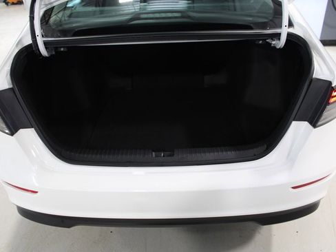 Used 2023 Honda Accord EX image 43