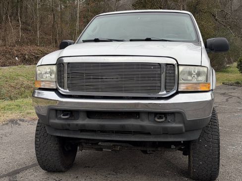 Used 2004 Ford F250 XL image 5