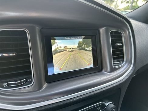 Used 2022 Dodge Charger SXT image 25