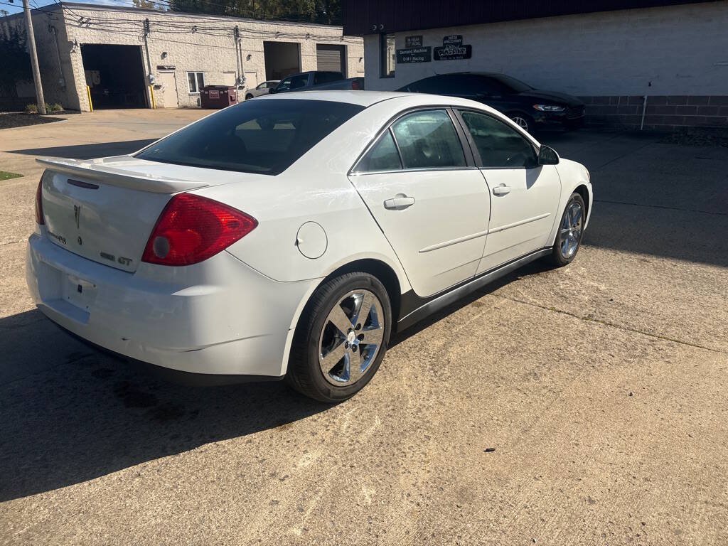 Used 2010 Pontiac G6 Sedan FWD image 7
