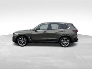 Certified 2025 BMW X5 xDrive40i AWD/4WD video 2
