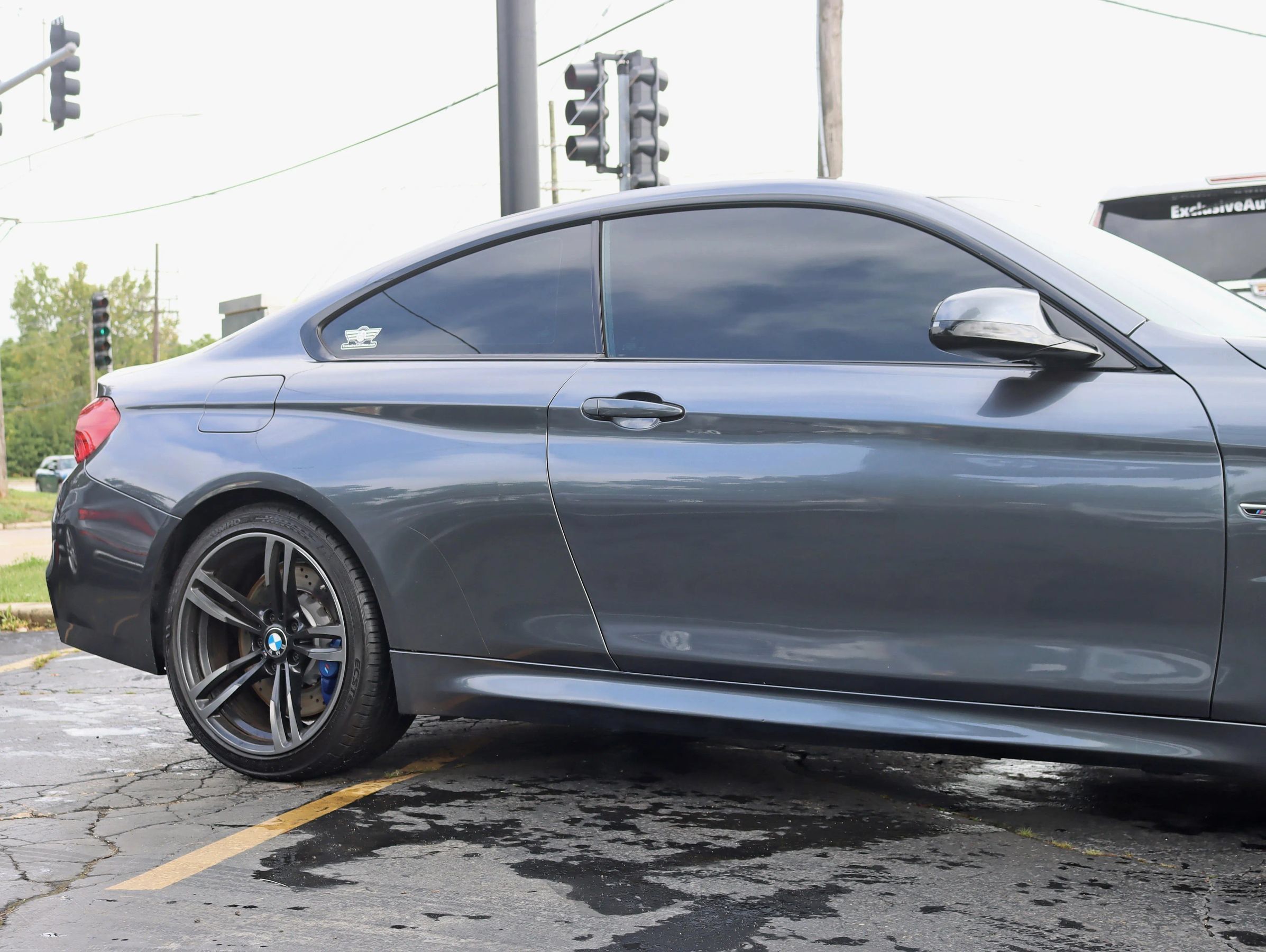 Used 2016 BMW M4 Coupe RWD image 4