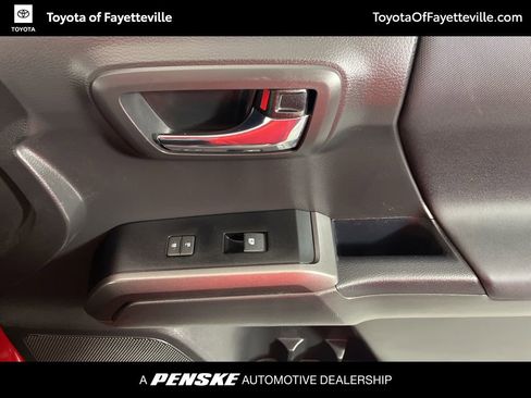 Used 2023 Toyota Tacoma TRD Off-Road w/ Advanced Technology Package image 10