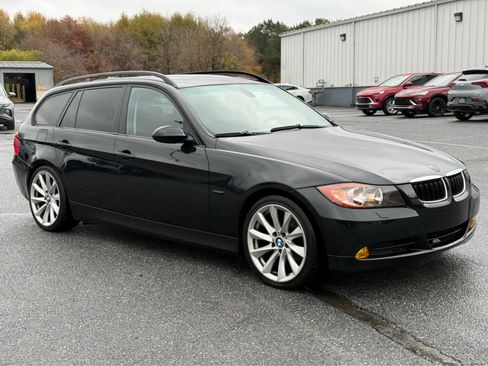 Used 2006 BMW 325xi Wagon image 3