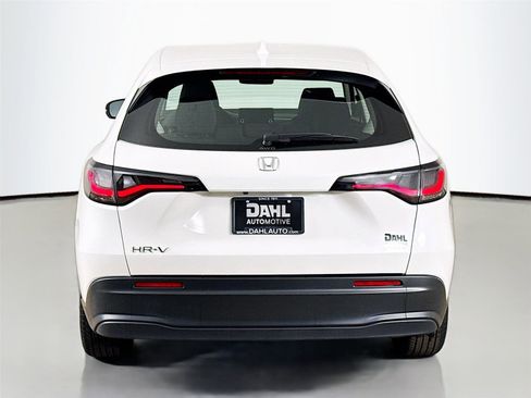 Certified 2025 Honda HR-V LX image 12