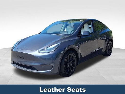 Used 2021 Tesla Model Y Long Range AWD/4WD image 4