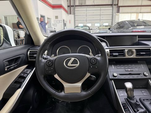 Used 2015 Lexus IS 250 AWD w/ Premium Package image 21