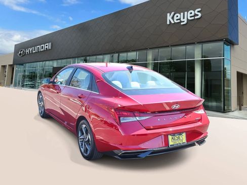 Certified 2023 Hyundai Elantra Limited image 7