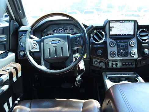 Used 2015 Ford F250 Platinum w/ FX4 Off-Road Package AWD/4WD image 16