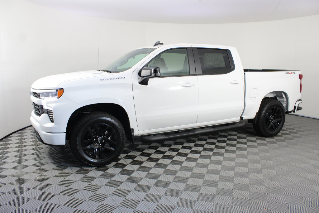 New 2026 Chevrolet Silverado 1500 RST w/ RST Select Package AWD/4WD image 2