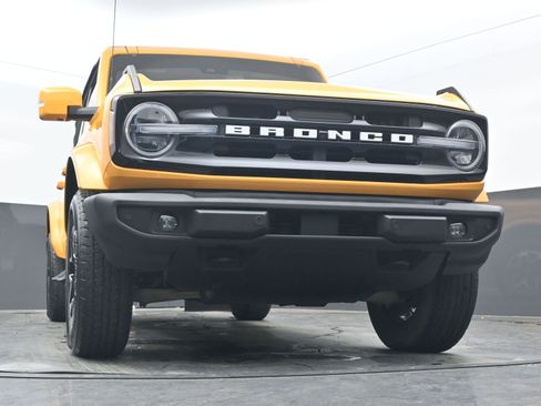 Used 2022 Ford Bronco Outer Banks image 28