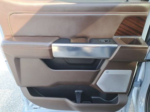 Used 2024 Ford F250 King Ranch w/ Chrome Package image 18