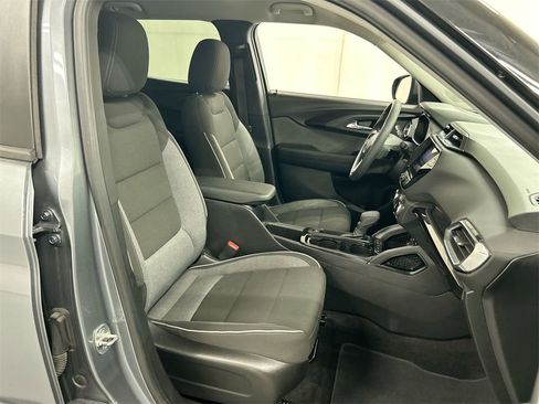 Used 2021 Chevrolet TrailBlazer LT w/ Convenience Package image 22