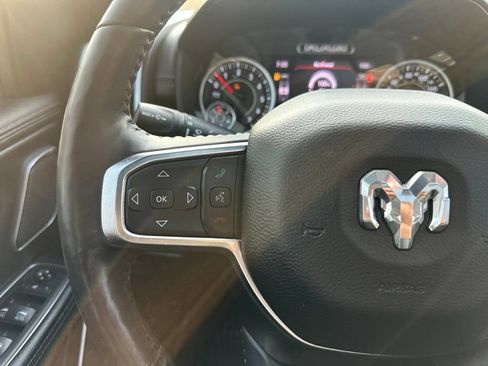 Used 2020 RAM 1500 Laramie AWD/4WD image 17