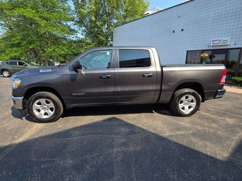Used 2021 RAM 1500 Big Horn image 4