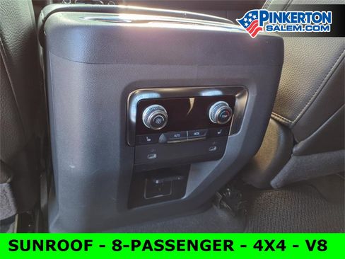 Used 2022 GMC Yukon XL Denali image 32