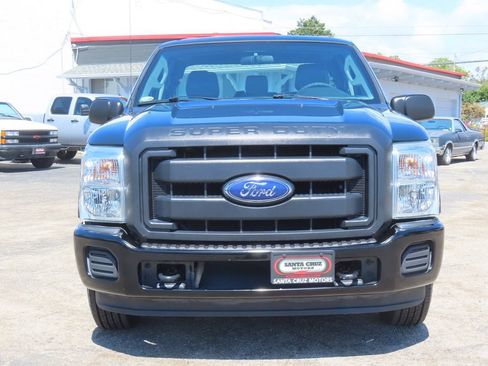 Used 2015 Ford F250 XL RWD image 2