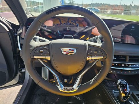 New 2026 Cadillac CT5 V w/ Technology Package AWD/4WD image 25