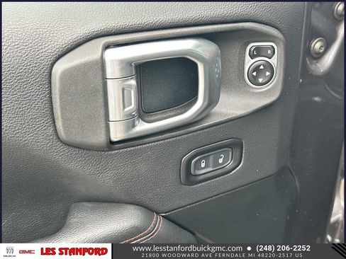 Used 2020 Jeep Gladiator Rubicon AWD/4WD image 17