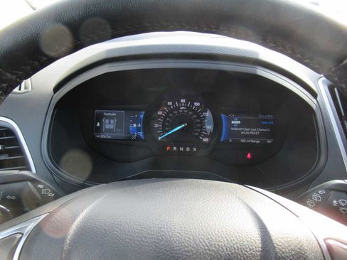 Used 2022 Ford Edge SEL w/ Convenience Package image 32