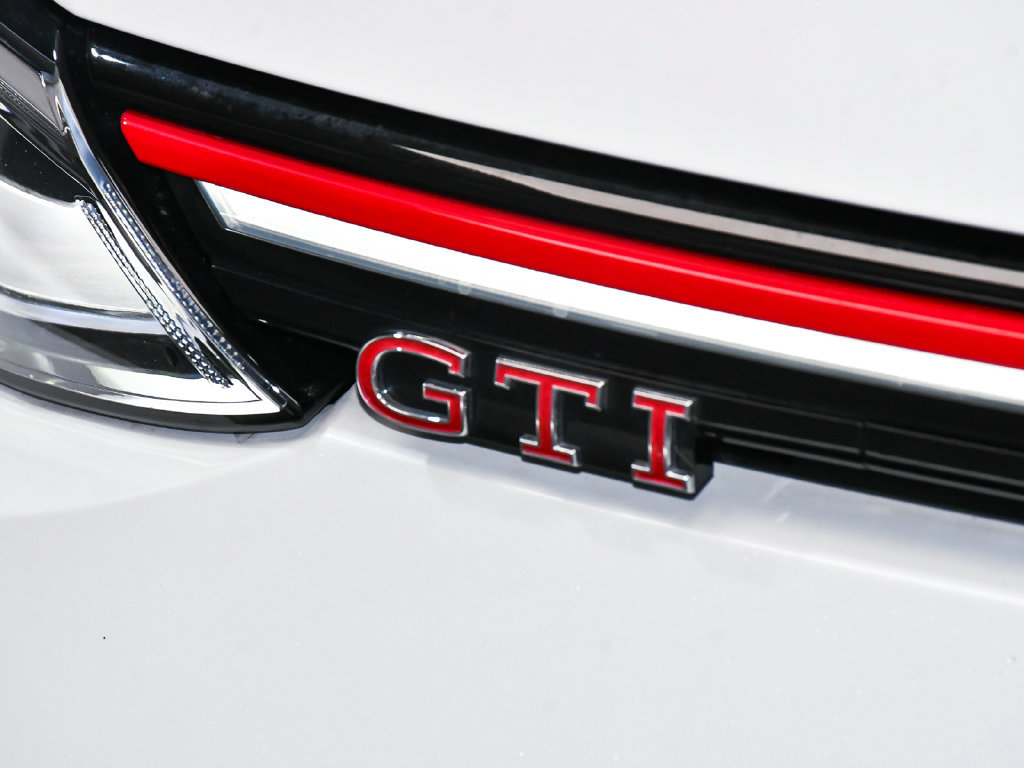 Used 2023 Volkswagen GTI 40th Anniversary Edition FWD image 74